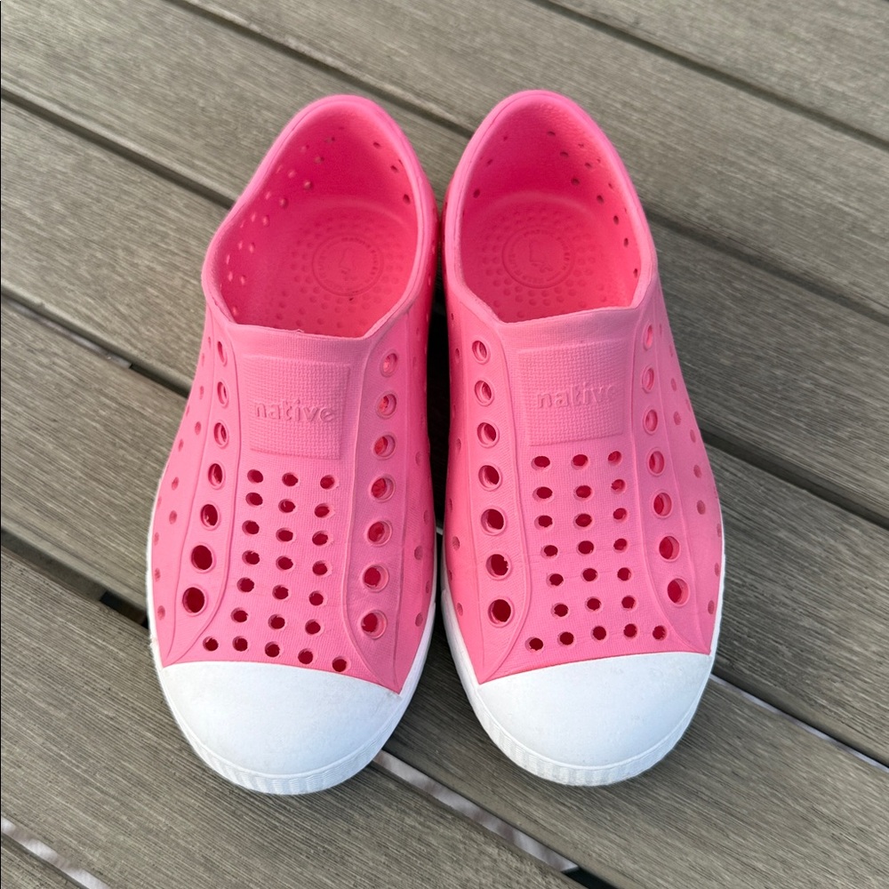 Native Pink Shoes EUC